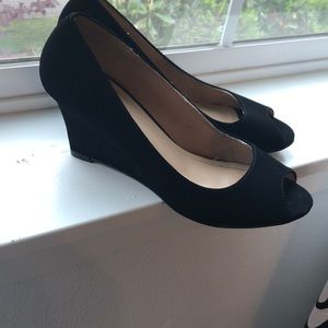 Black wedges in great condition